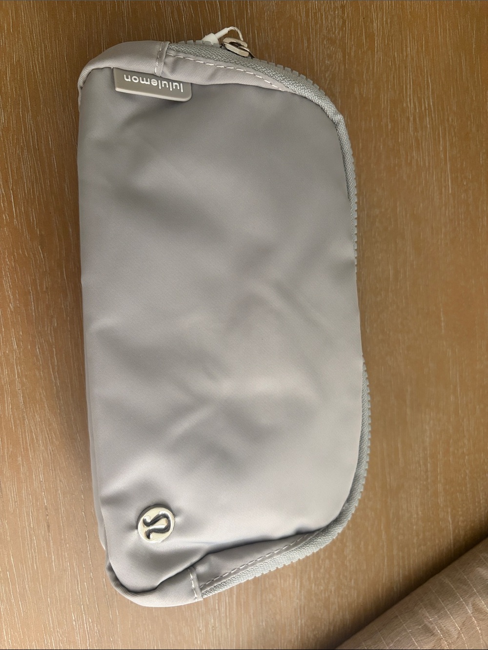 lululemon belt bag - grey